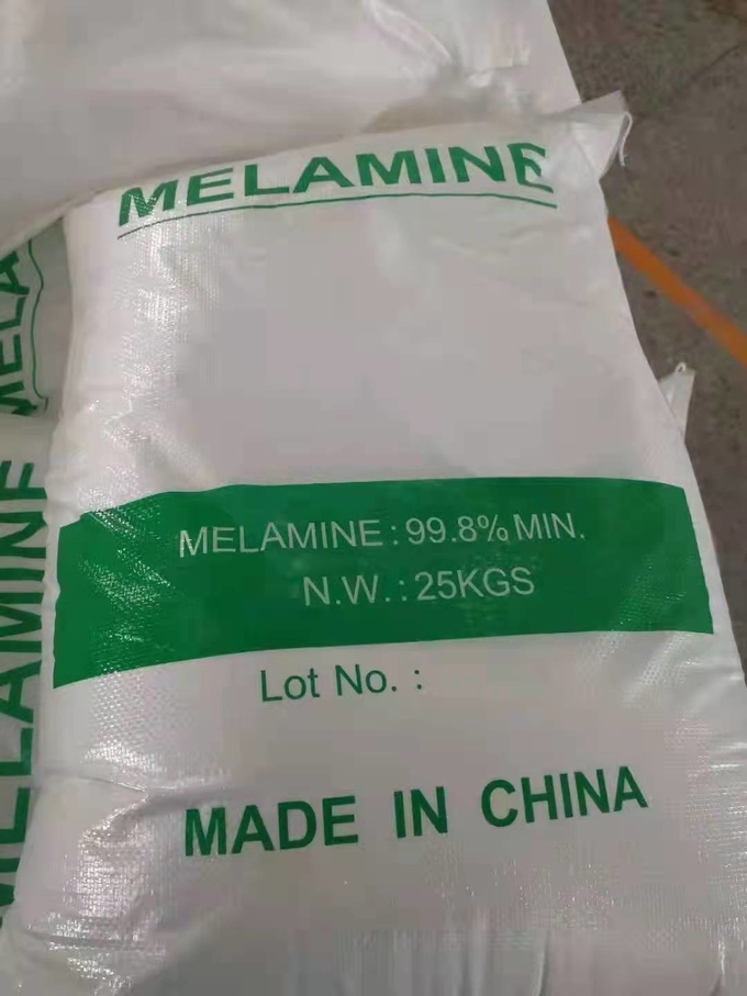 白色 108-78-1 メラミンの形状粉 99.8% メラミンの食器 3